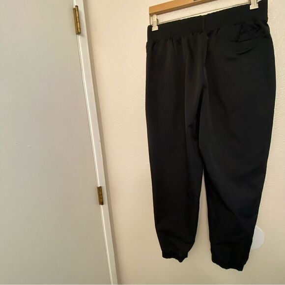 Nike Dri-FIT Tech Pack High-Waisted Joggers Black Trousers women’s  gorpcore M - Picture 4 of 16